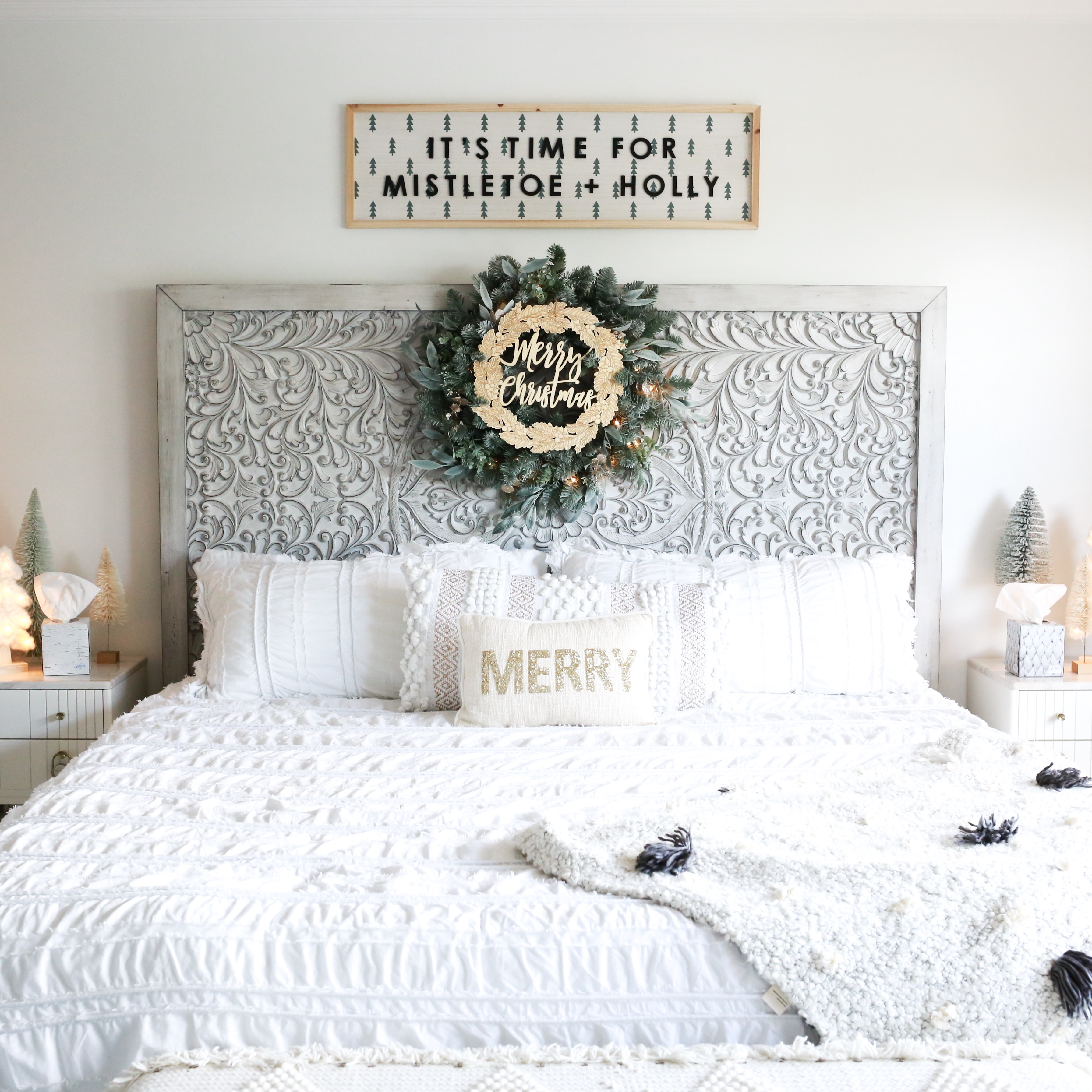 Holiday bedroom decor, Christmas bedroom decor, master bedroom home decor for the holidays