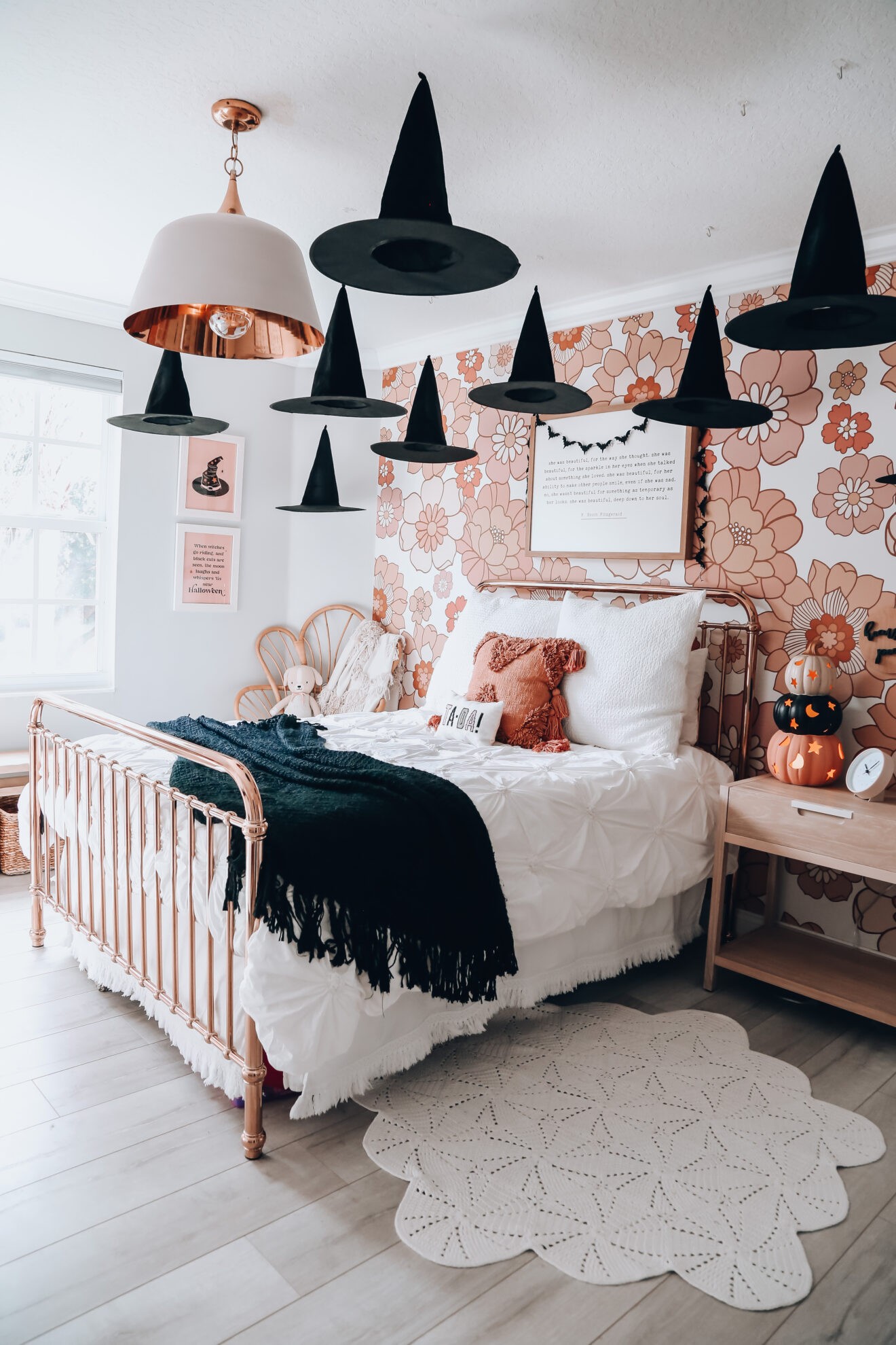 Halloween Decor Inspiration - Stephanie Hanna Blog