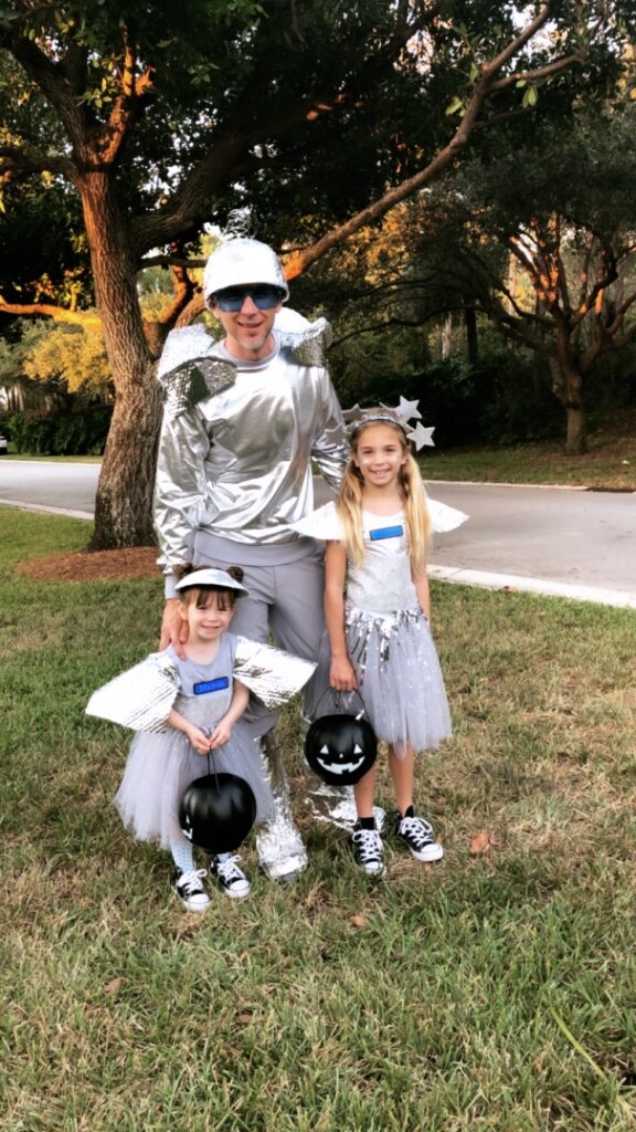 Family of Four DIY Halloween Costume Ideas - Stephanie Hanna Blog