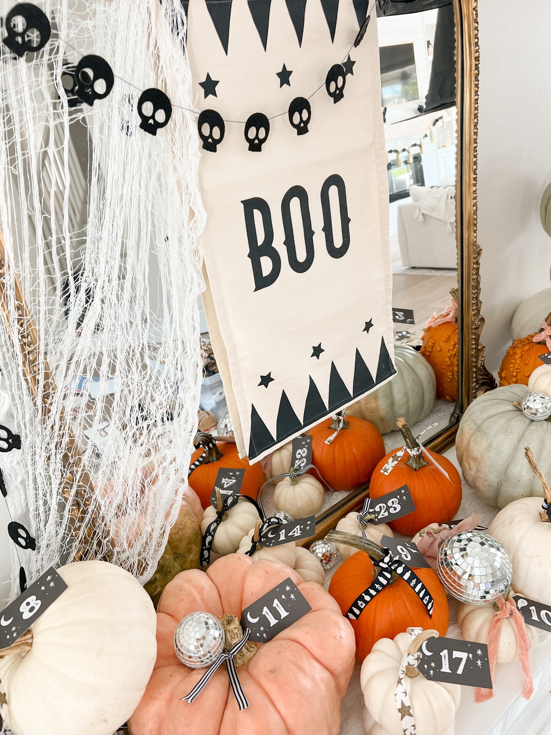 Halloween Decor Inspiration - Stephanie Hanna Blog